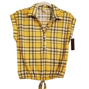 No Boundaries plaid top size XS NWT